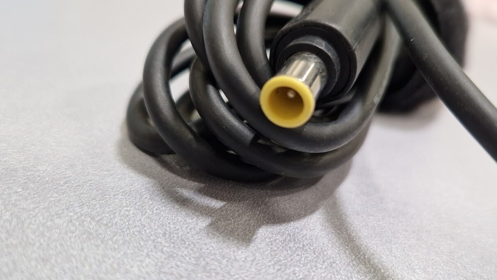 Sony PCGA-AC16V6 AC Adapter 16V 4.0A Used Working Without Power Cord