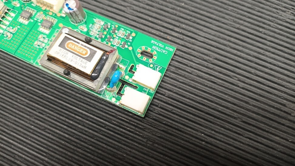 Used Non-Working DP-04-22001 PCB Board - For Parts Only, No Accessories