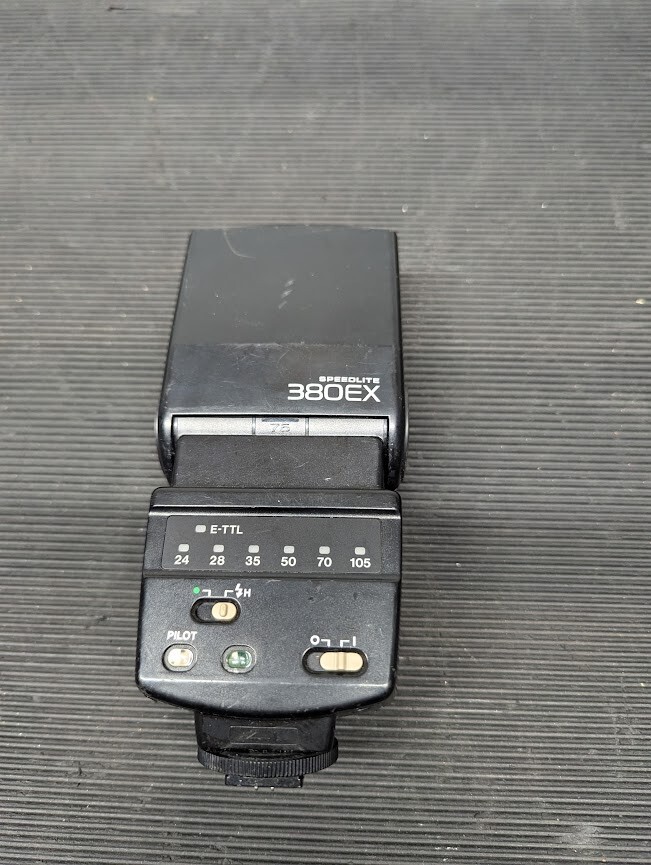 Canon Flash Speedlite 380EX Flash   Black  - Untested