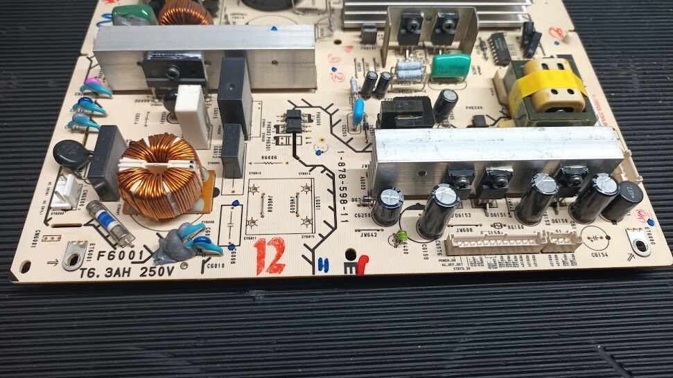 Used Non-Working Sony 1-878-598-11 PCB Board - For Parts Only