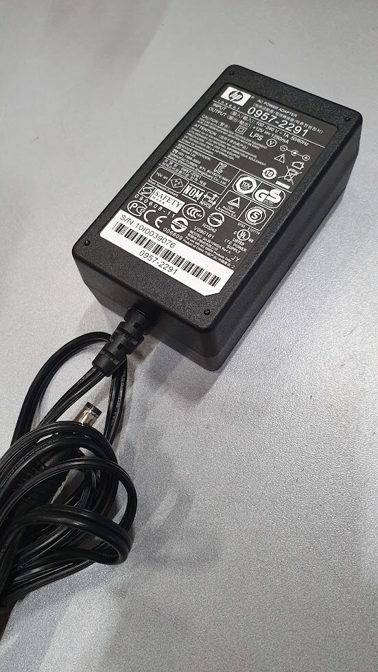 HP 0957-2291 AC Power Adapter 12V 1.25A Used Working Without Power Cord