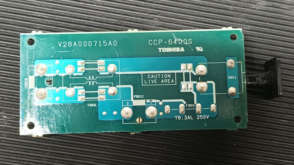Used Non-Working Toshiba V28A000712A1 PCB Board - For Parts Only, No Accessories