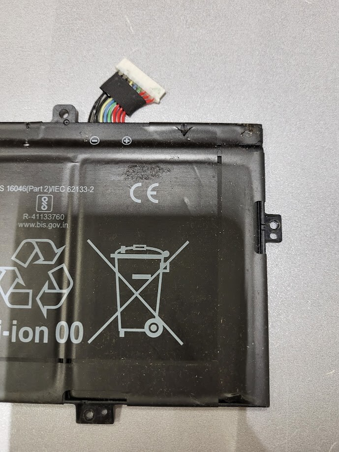 Huawei HB4593R1ECW-22 Rechargeable Li-ion Polymer Battery 7330mAh 7.64V - Used