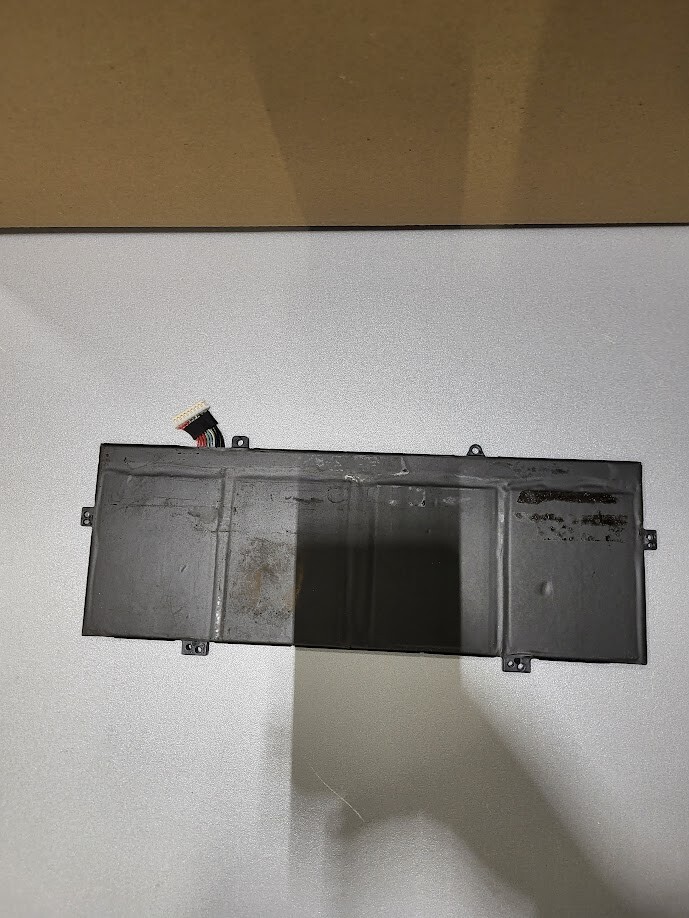 Huawei HB4593R1ECW-22 Rechargeable Li-ion Polymer Battery 7330mAh 7.64V - Used