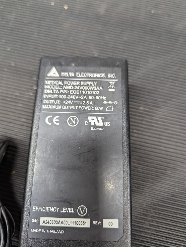 DELTA AMD-24V060W3AA  AC Adapter 24V 2.5A Without Power Cord Black Used