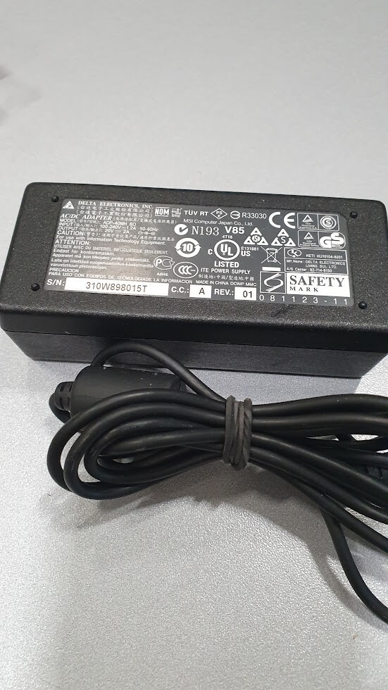 Delta ADP-40MH AD AC/DC Adapter 20V 2A Used Working Without Power Cord