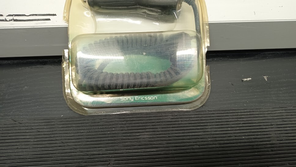 Sony Ericsson Global Adapter Plugs CST-60 CLA-60 – Used, Working