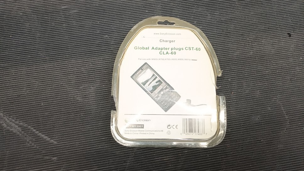 Sony Ericsson Global Adapter Plugs CST-60 CLA-60 – Used, Working