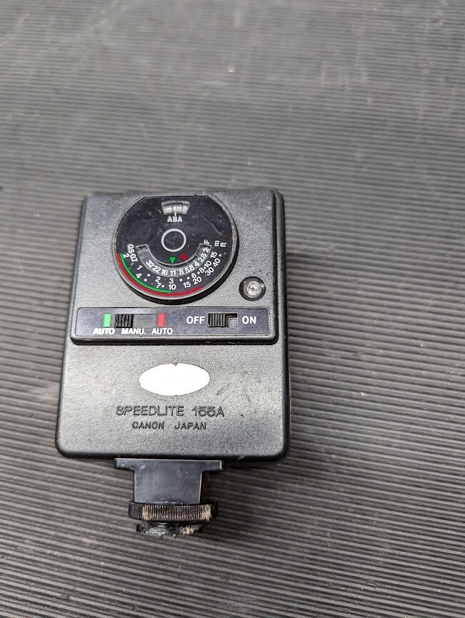 Canon Flash Speedlite 155A Flash   Black  - Untested