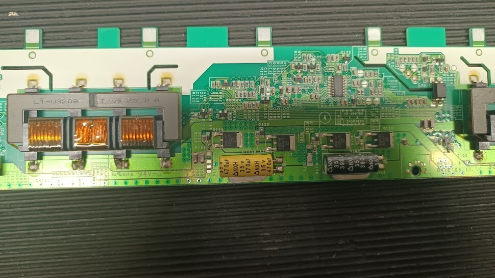Non-Working SST320 4UA01 Samsung Electro-Mechanics PCB Board - For Parts/Repair