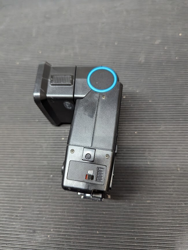 VIVITAR ZOOM THYRISTOR 3500 Speedlight  Flash  Black  - Untested