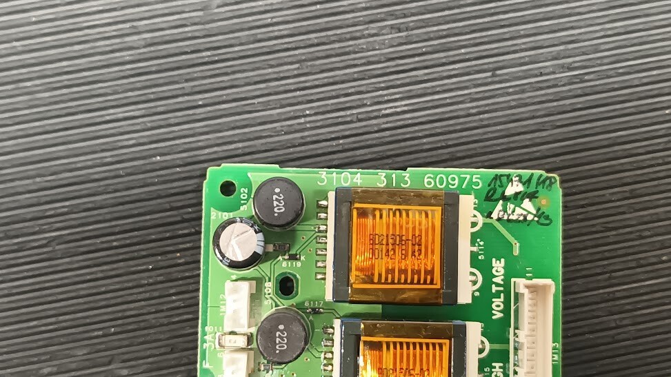 Used Philips PCB Board 3104 313 60975 - Non-Working, For Parts Only