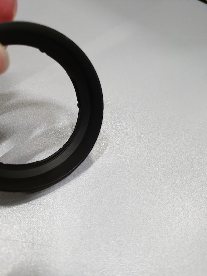 Sony SH0006 Lens Hood  Black Used