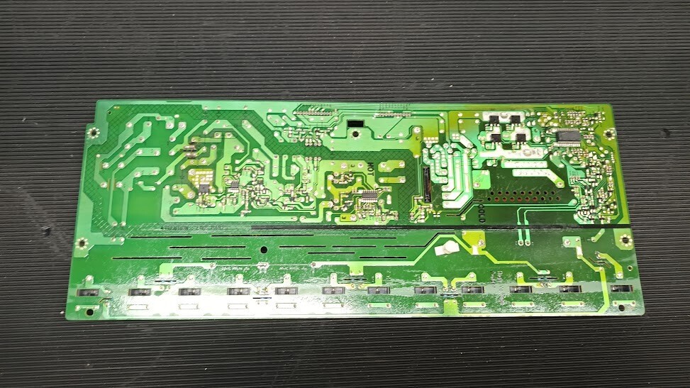 Used PLHL-T808A(LIPS32) Power Board - Non-Working for Parts/Repair