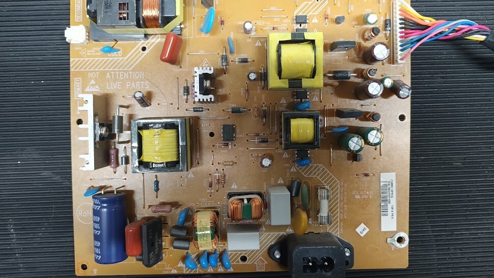 Non-Working 715G4801-P1A-H20-002U PCB Board - For Parts Only, No Accessories