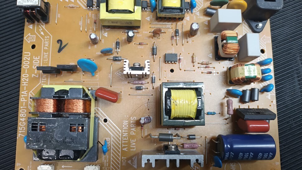 Non-Working 715G4801-P1A-H20-002U PCB Board - For Parts Only, No Accessories