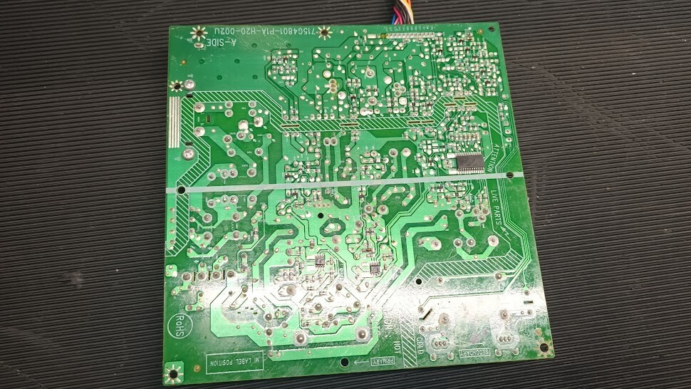 Non-Working 715G4801-P1A-H20-002U PCB Board - For Parts Only, No Accessories