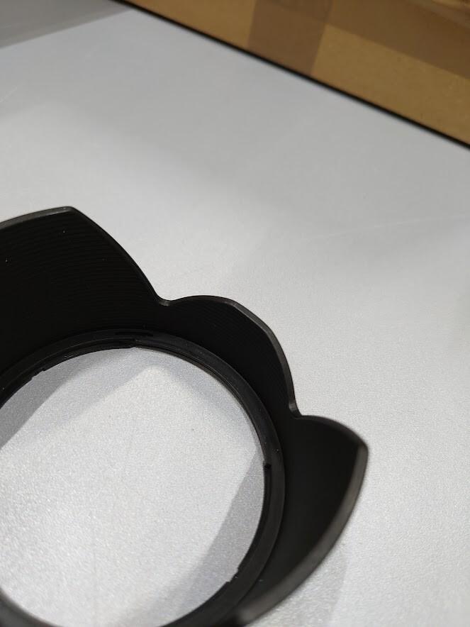 Tamron D5FH Made In Japan Lens Hood  Black Used