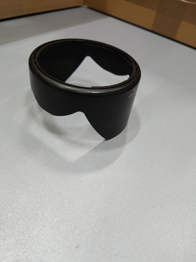 Tamron D5FH Made In Japan Lens Hood  Black Used