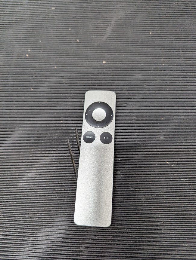 Apple Remote Control A1294 Wireless Not Tested Parts/Repair