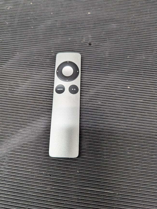 Apple Remote Control A1294 Wireless Not Tested Parts/Repair