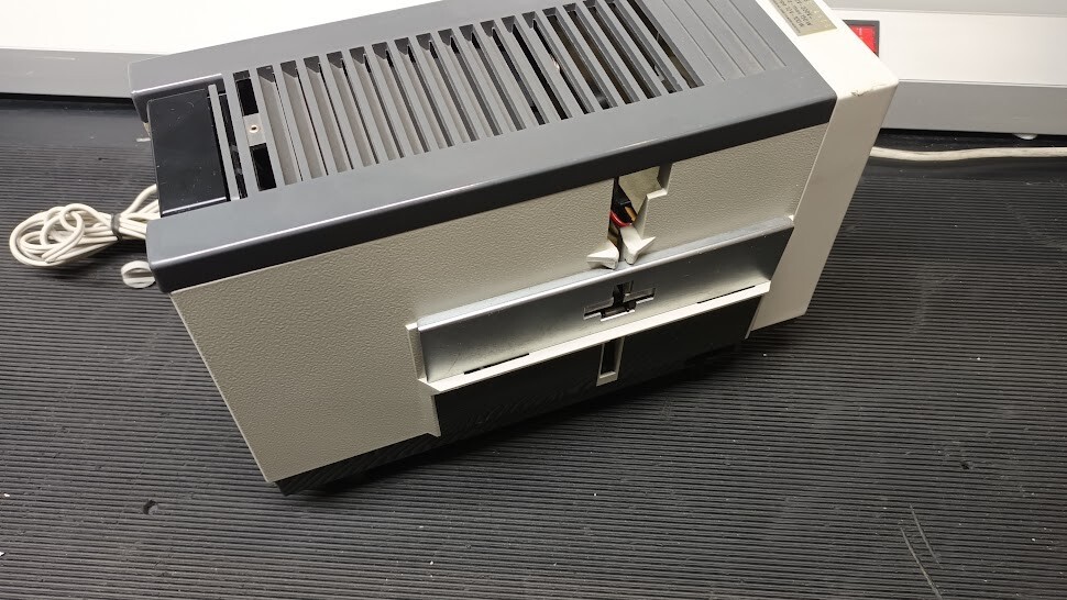 Agfa Diamator 100 Slide Projector - Untested, For Parts Or Repair