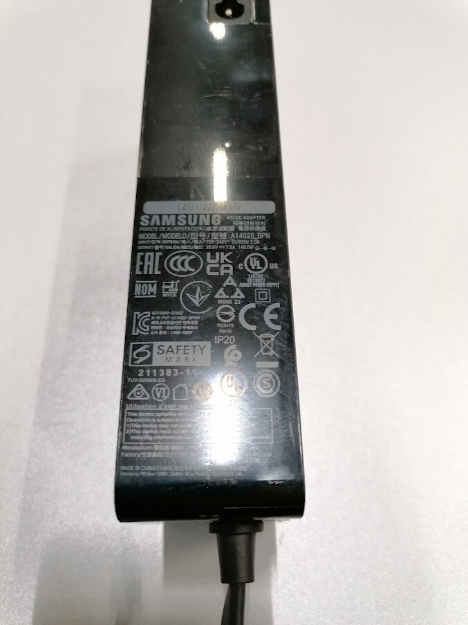 Samsung A114020_BPN AC/DC Adapter 20.0V 7.0A Used Working Without Power Cord