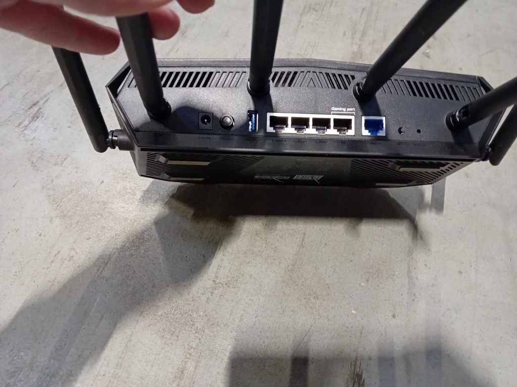 Asus TUF Gaming AX5400 Dual Band WiFi 6 Gaming Router 5400Mbps Used Working