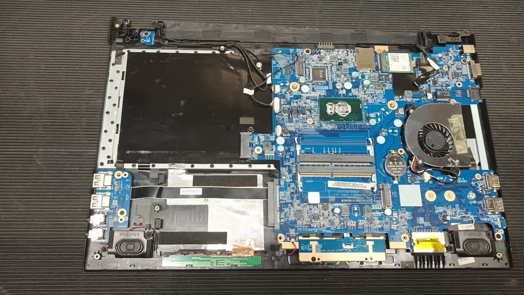 Terra-PC Micro Laptop - Intel Core i3-7100U, Intel HD Graphics 620, For Parts/Re