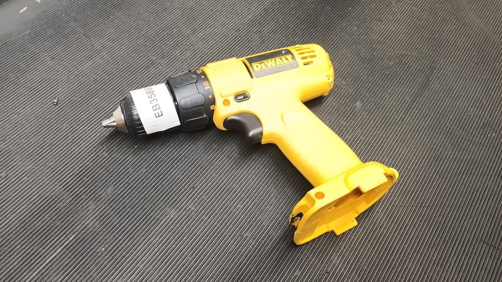 DeWalt DW907 Cordless Drill Driver - Not Working, For Parts Or Repair