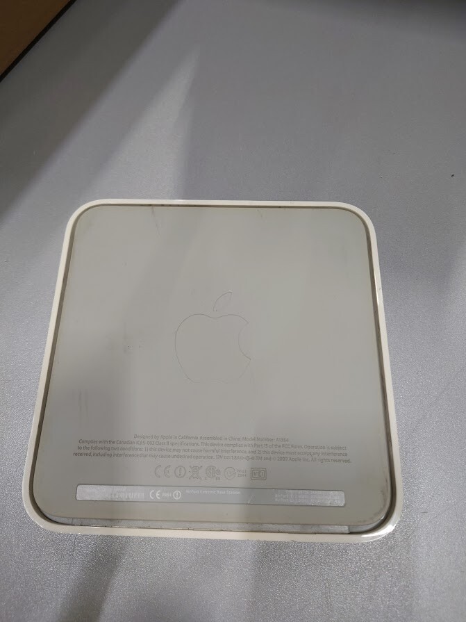 Apple A1354 Airport Extreme 802.11n Base Station 4th Generation Used Working