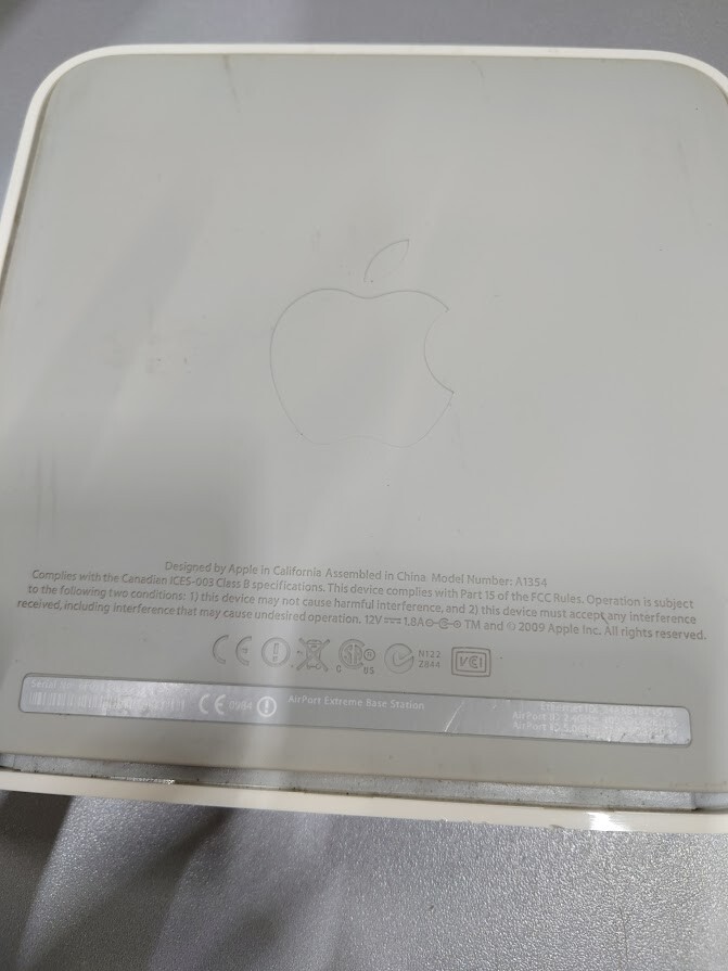 Apple A1354 Airport Extreme 802.11n Base Station 4th Generation Used Working