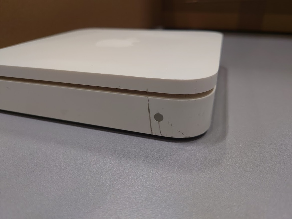 Apple A1354 Airport Extreme 802.11n Base Station 4th Generation Used Working