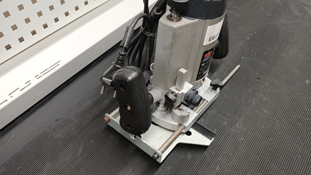 Top Craft TBF-1050N Wood Router Used Working Condition