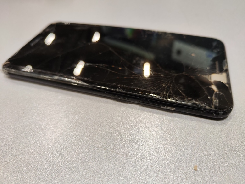 Honor 9 Lite Smartphone 32GB 3GB RAM Broken Screen LCD Not Working