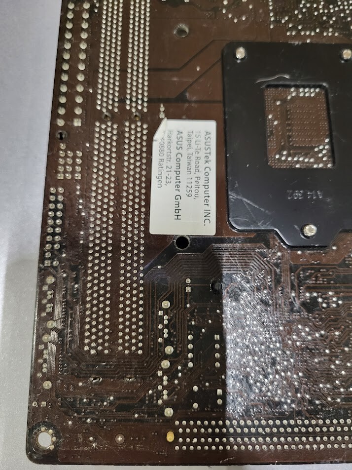 ASUS H81I-PLUS Mini-ITX Motherboard - Non-Functional For Parts or Repair