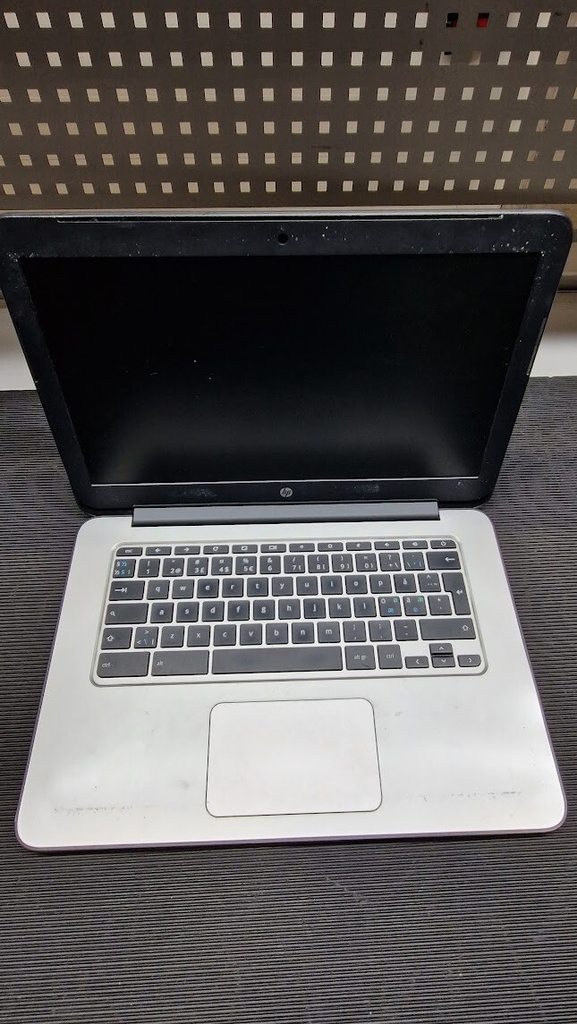 HP ChromeBook 14 G4 Laptop Intel Celeron N2940 Not Working Account For Parts