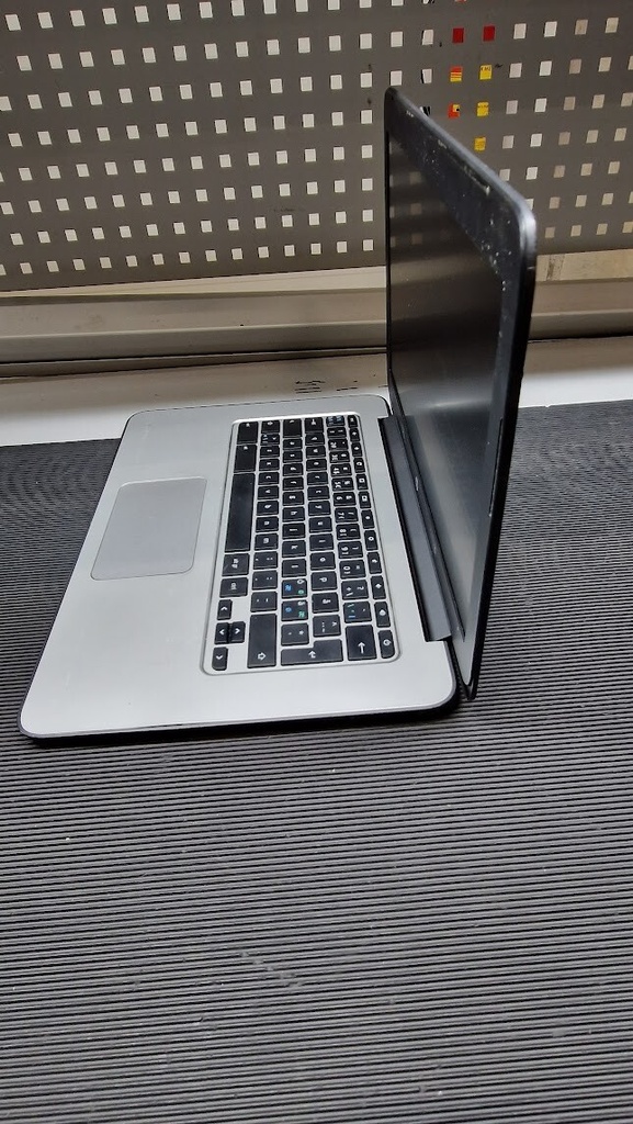 HP ChromeBook 14 G4 Laptop Intel Celeron N2940 Not Working Account For Parts