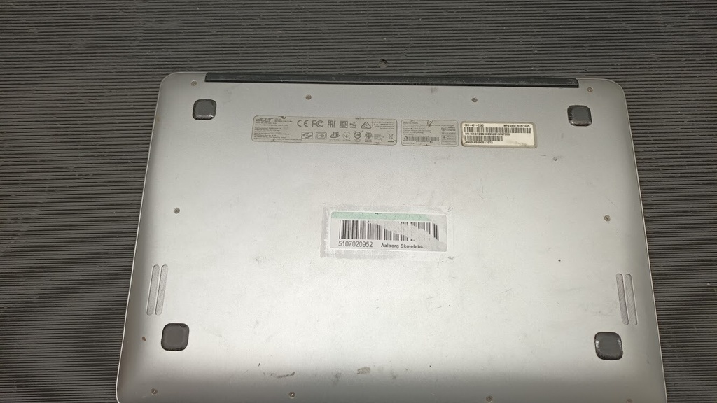 Used Acer Chromebook 14 - Celeron N3160, 32GB eMMC – Working, Damaged LCD
