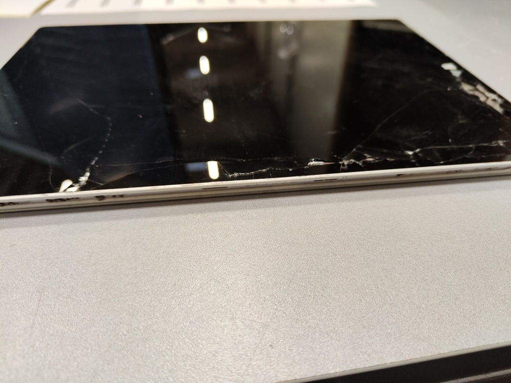 Microsoft Surface 3 1645 64GB 10.8" Cracked Screen OS Error Parts Repair