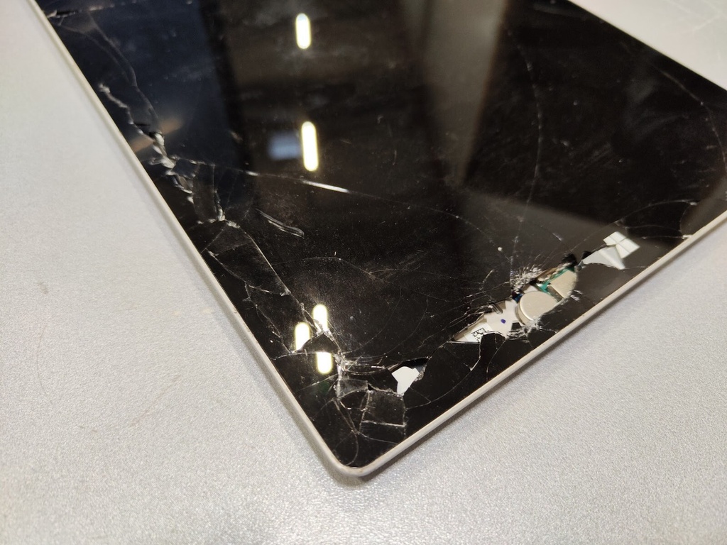 Microsoft Surface 3 1645 64GB 10.8" Cracked Screen OS Error Parts Repair