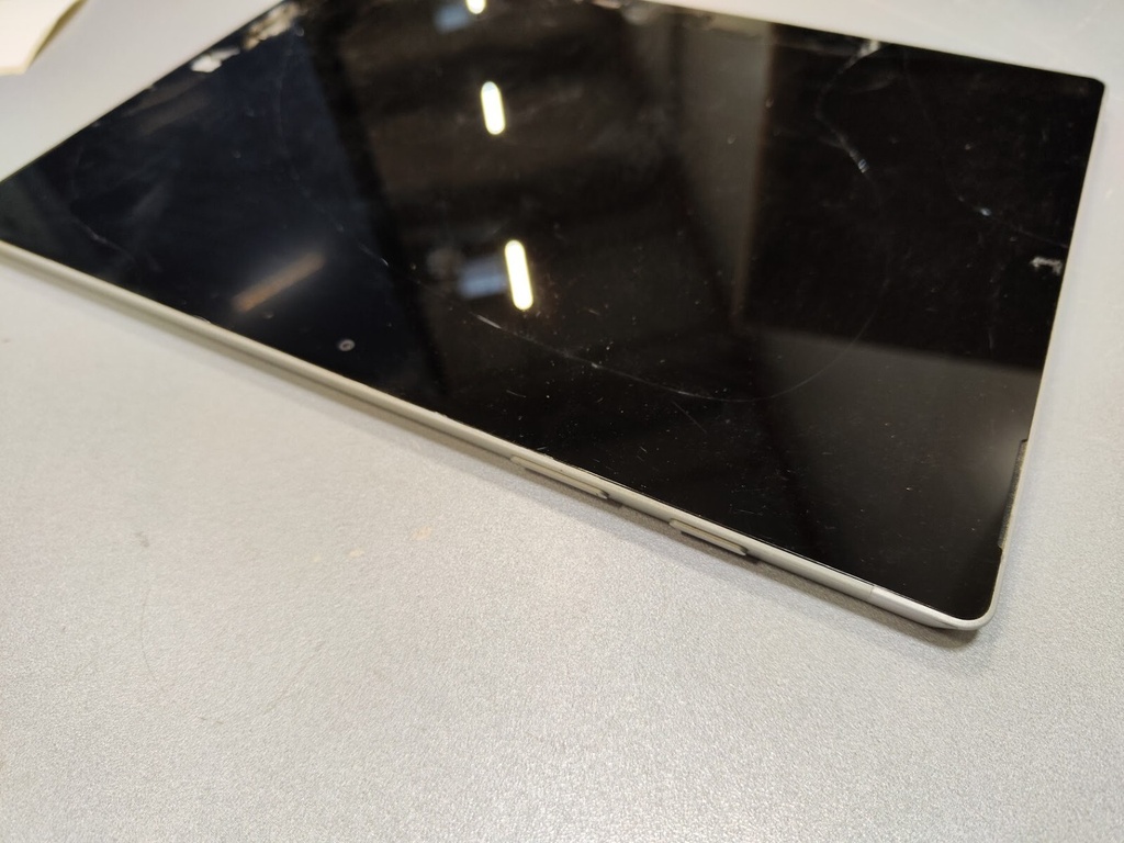 Microsoft Surface 3 1645 64GB 10.8" Cracked Screen OS Error Parts Repair