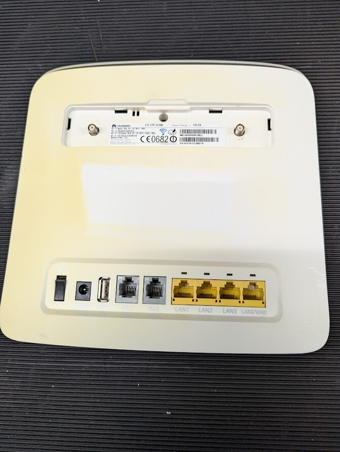 Huawei E5186s-22A E5186 4G LTE Wireless Router LTE CAT 6 300Mbps Used