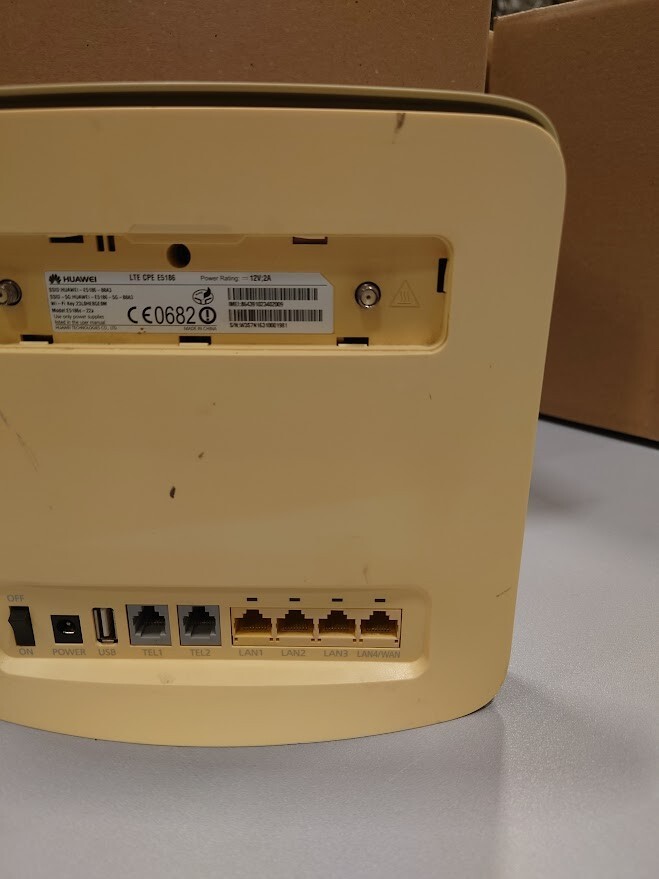 Huawei E5186s-22A E5186 4G LTE Wireless Router LTE CAT 6 300Mbps Not Working