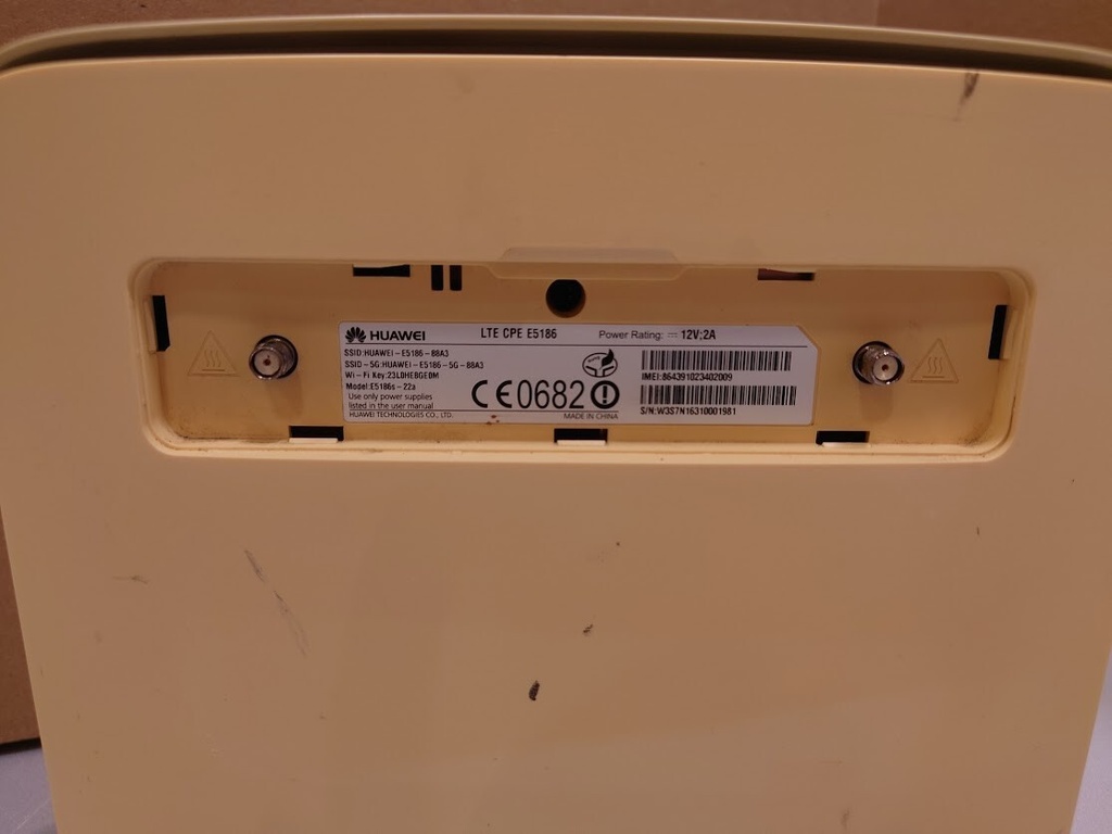 Huawei E5186s-22A E5186 4G LTE Wireless Router LTE CAT 6 300Mbps Not Working