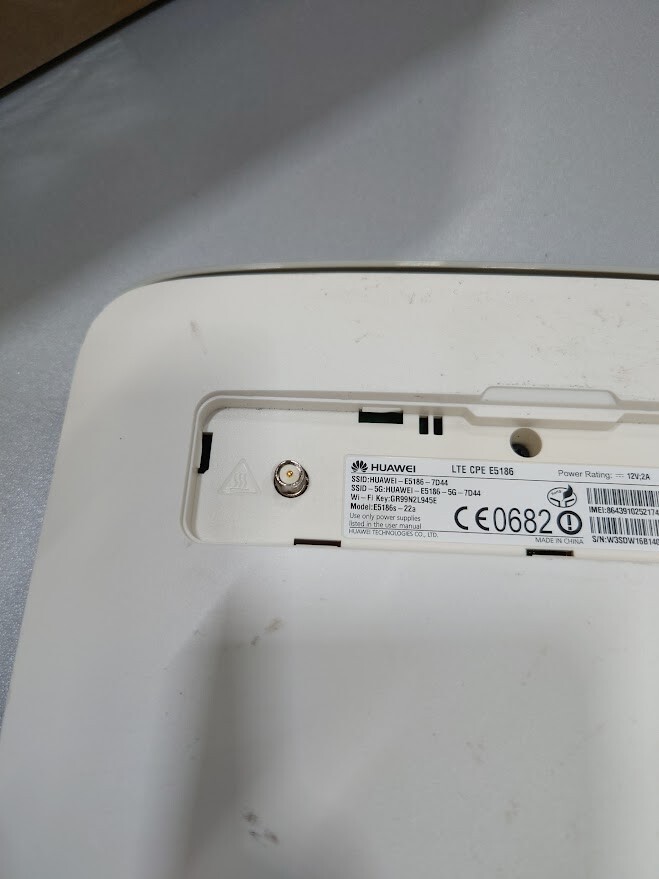 Huawei E5186s-22A E5186 4G LTE Wireless Router LTE CAT 6 300Mbps Not Working