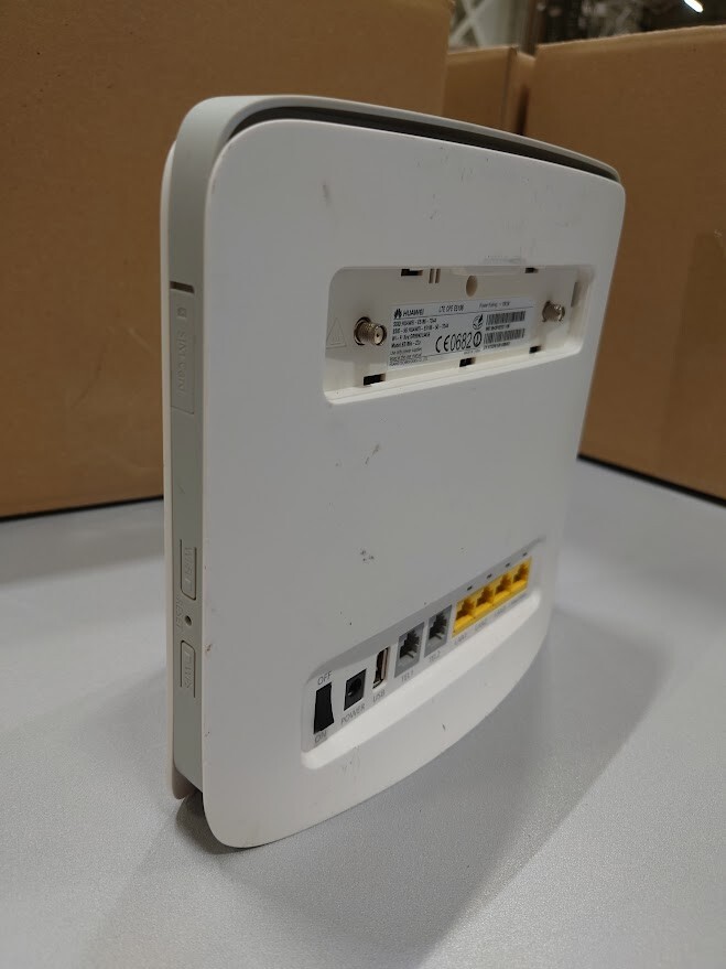 Huawei E5186s-22A E5186 4G LTE Wireless Router LTE CAT 6 300Mbps Not Working