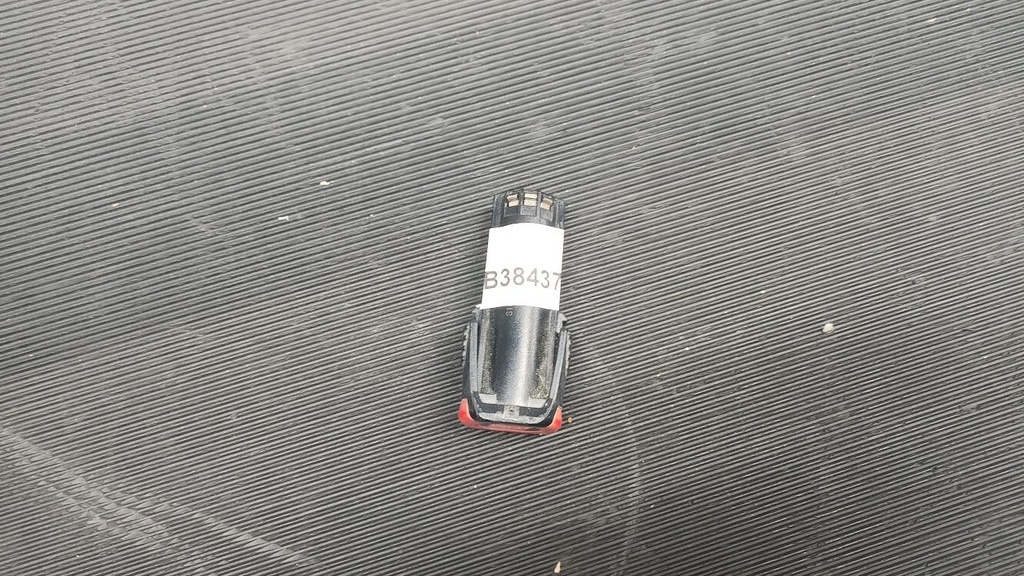 Bosch 3.6V 1.3Ah Li-Ion Battery 2 607 336 511 G2 – Not Working, For Parts