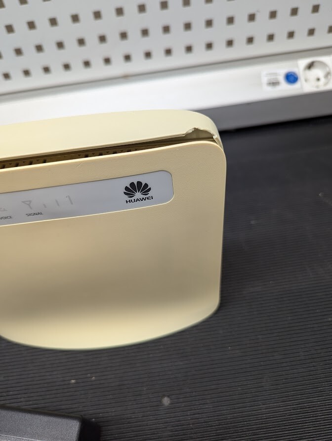 Huawei E5186-C418 4G LTE Router –  Used Working