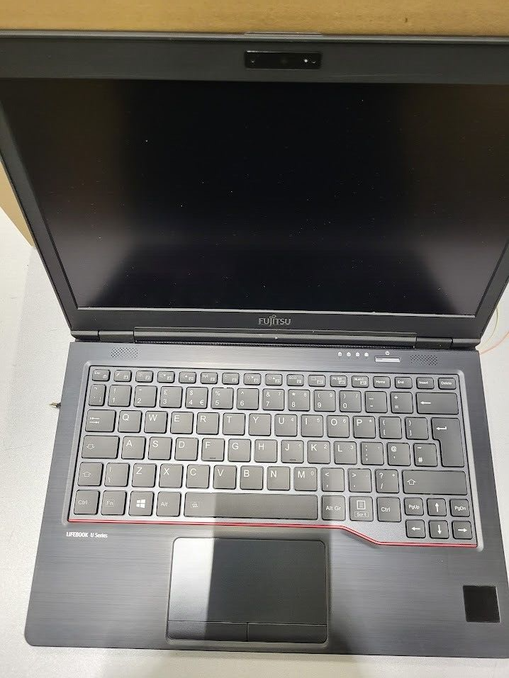 Fujitsu Lifebook U Series Display & Keyboard for Parts – Used Scratched